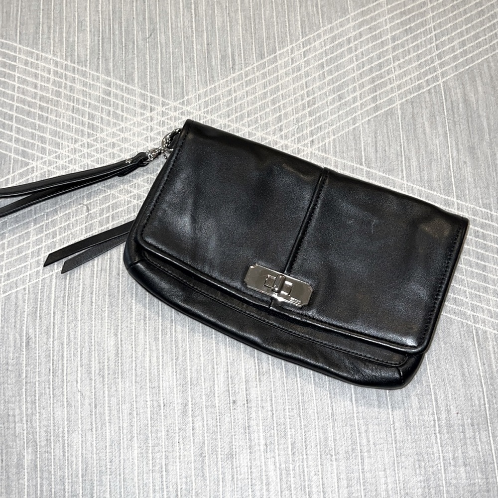 Authentic Coach leather wristlet
